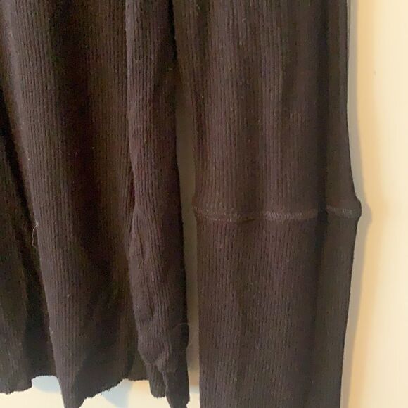 Feel the Piece Ribbed V Neck Long Sleeve Top XS/S - Picture 3 of 4